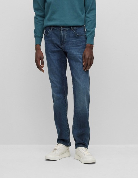 SLIM FIT JEANS IN LIGHTWEIGHT BLUE STRETCH DENIM