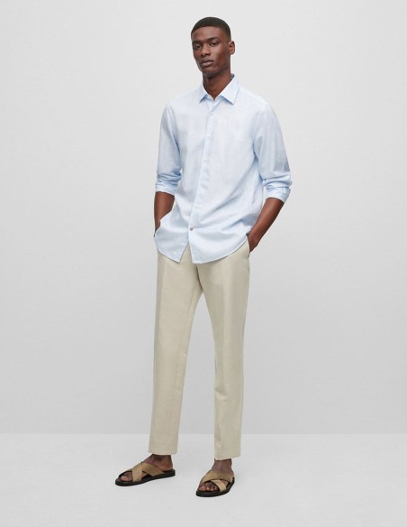 CASUAL FIT SHIRT IN A LINEN BLEND WITH COTTON