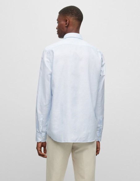 CASUAL FIT SHIRT IN A LINEN BLEND WITH COTTON