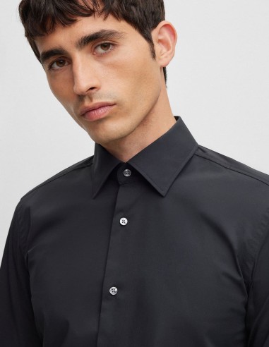 SLIM FIT SHIRT IN EASY IRON POPLIN