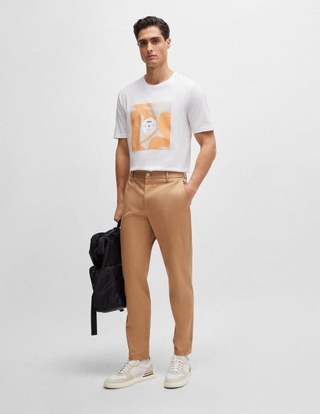 REGULAR FIT COTTON T-SHIRT WITH SEASONAL ARTWORK