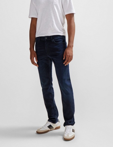 SLIM FIT JEANS