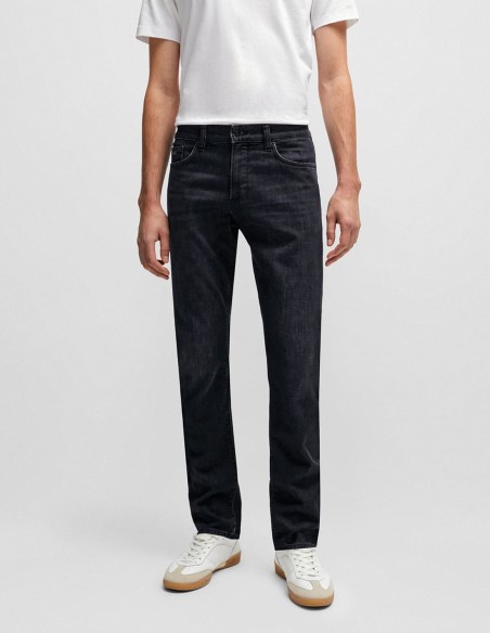 SLIM FIT JEANS