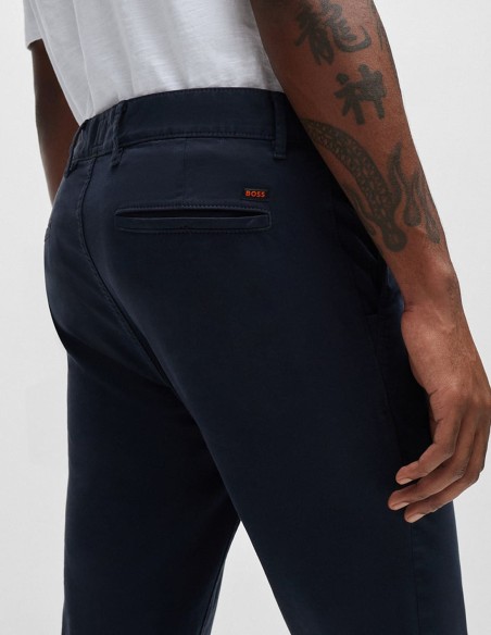 SLIM FIT CHINOS IN STRETCH-COTTON SATIN
