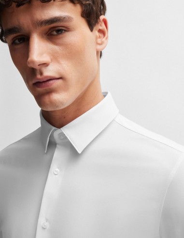 SLIM FIT SHIRT IN PERFORMANCE STRETCH...