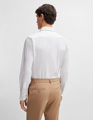 SLIM FIT SHIRT IN PERFORMANCE STRETCH...