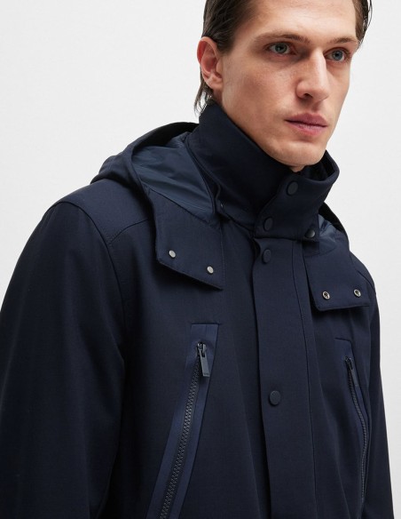 JACKET IN WATERPROOF LAMINATED FABRIC