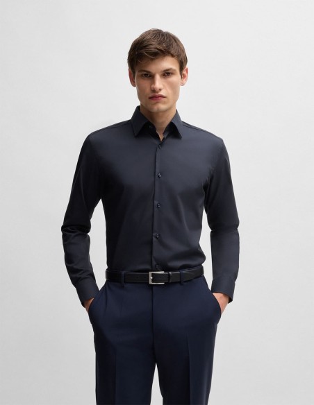 SLIM FIT SHIRT IN EASY IRON POPLIN
