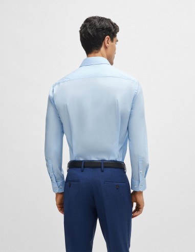 SLIM FIT SHIRT IN EASY IRON POPLIN