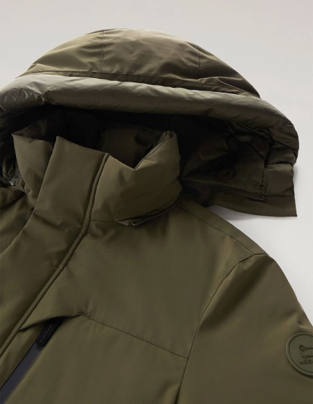 MOUNTAIN STRETCH DOWN PARKA