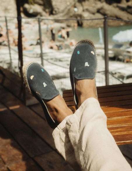PORTOFINO DRY GIN X MANEBI SUEDE ESPADRILLES