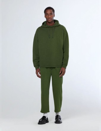 HOODED SWEATSHIRT