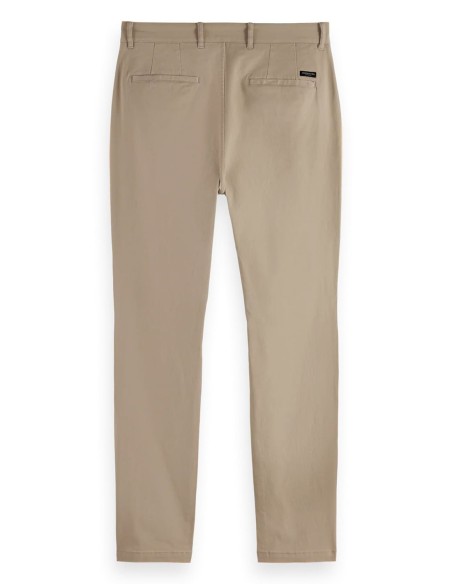 ESSENTIALS STUART SLIM CHINO