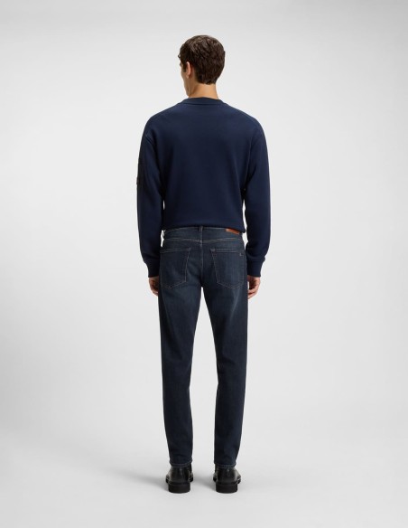 TAPERED FIT JEANS