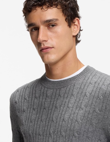 CABLE-KNIT SWEATER IN WOLL & CASHMERE