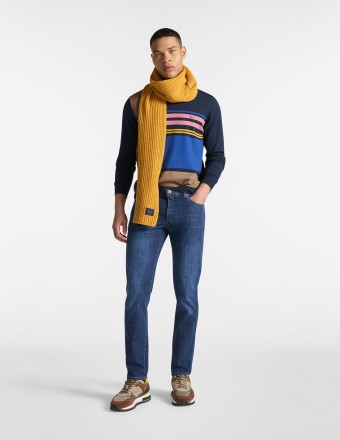 NARROW ELASTICATED JEANS... 2