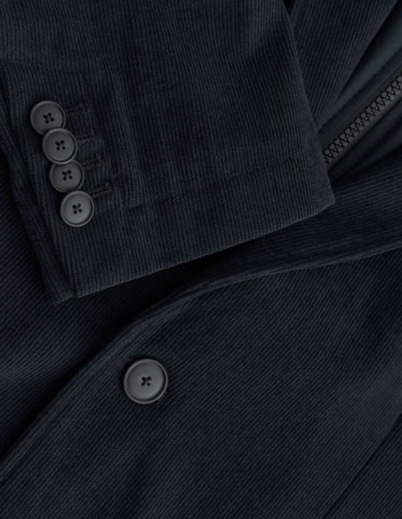 ΣΑΚΑΚΙ ΜΕ ΑΠΟΣΠΩΜΕΝΗ ΚΟΥΚΟΥΛΑ SLIM FIT