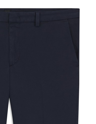 SLIM FIT CHINOS IN A STRETCH COTTON...