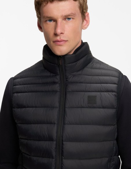 WATER-REPELLENT GILET WITH LOGO PATCH
