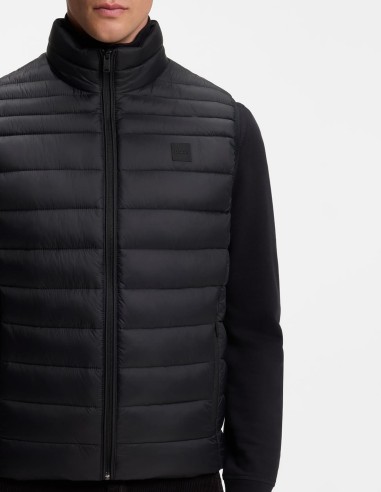 WATER-REPELLENT GILET WITH LOGO PATCH