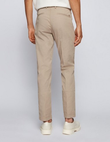 SLIM FIT CHINOS IN STRETCH COTTON...