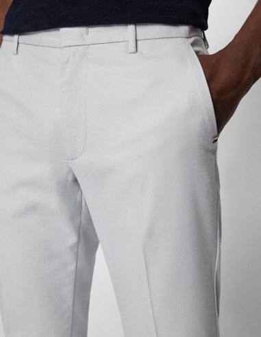 SLIM-FIT CHINOS TROUSERS