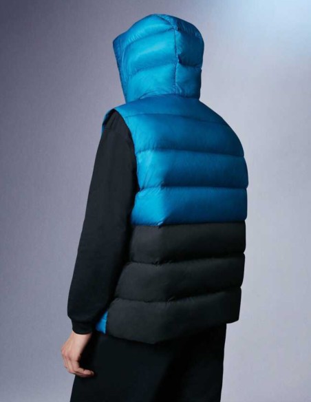 ORWELL VEST WITH HOOD