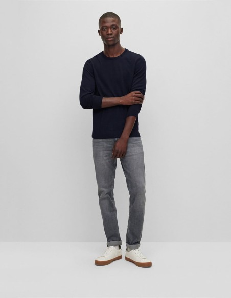 SLIM FIT SWEATER IN VIRGIN WOOL