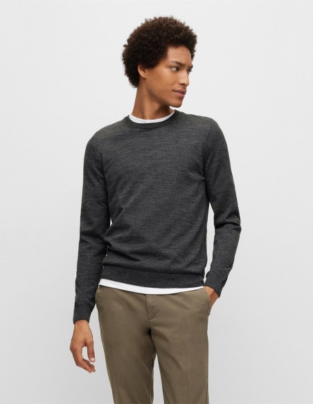SLIM FIT SWEATER IN VIRGIN WOOL